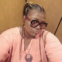Tia G.