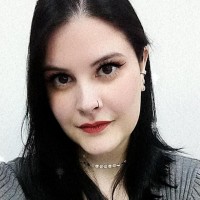Aline Peres Camargo