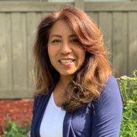 Angela Flores-Fishburn