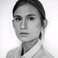 Laura Schmidle