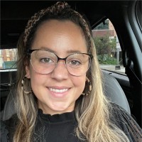 Angela R