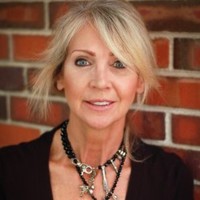 Susan Dooley