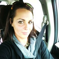 Nadine Steele