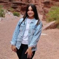 Macarena Guadalupe Flores Robledo