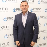 simon planas