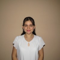 Cinthia Beatriz Segovia Santacruz