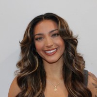 Alexandra Dan, Mba