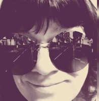 Edna Davis )