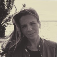 Dora Almeida