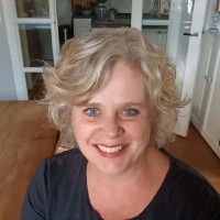 Anita van der Velden