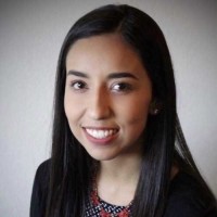 Ana Laura Santana,Mba