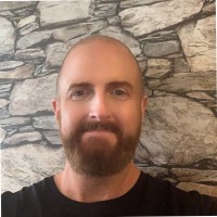 Craig Brewer (Ieng) Miet