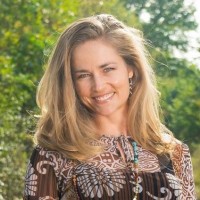 Carolyn Shaw