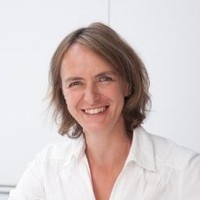 Marianne Oelker