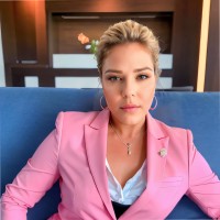 Lina Velez Alvarado