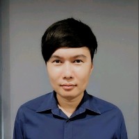 ปัญญา สุคนธรัตน์