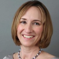Lisa Stirling
