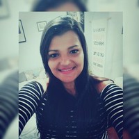 Yerlin Fernanda Steller beita