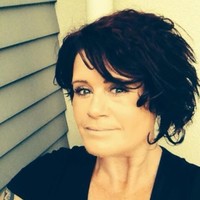 Elaine Waters