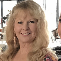 Tracey Marshall