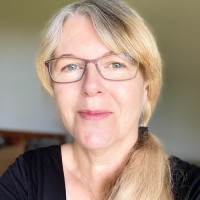 Karen Sayer