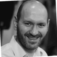 Menelaos Karamagkiolis