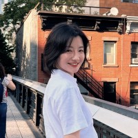 Scarlett Zhong