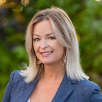 Dr. Kellye Schab