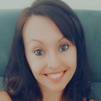 Chloe Launay