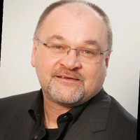 Norbert Wolf