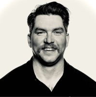 Alex Dillon