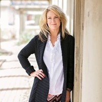 Lynn Howlett