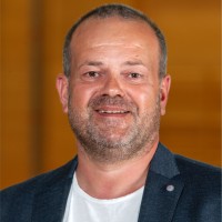 Dietmar Schön