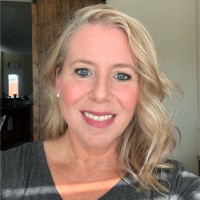 Jennifer Holmes