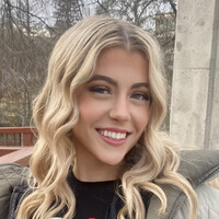 Mallory McNally