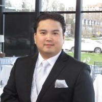 Robert Ito