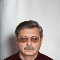 Станислав Кушнир