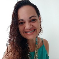 Kelli Stanley De Oliveira