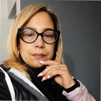 Elizabeth Calzada-Smith, Lmsw, Sifi, Notary Public