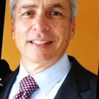 Carlos Lorenzo Damiani Bustillos