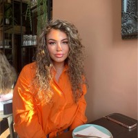Lola Van Gendt