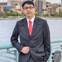 Vang Lee