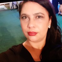 Tania Adams