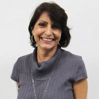 Kate Tsavousis Bates