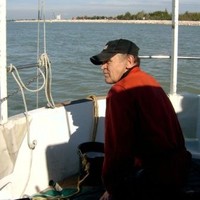 Carl Amos
