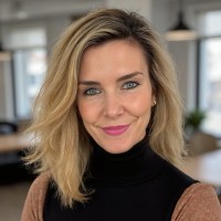 Laura Holden