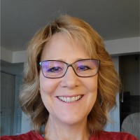 Debbie Violette