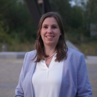 Rebecca Lesting