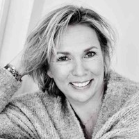 Yvonne Van Zijl