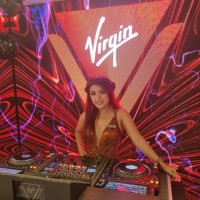 Lea Nina De Leon / Dj Lian
